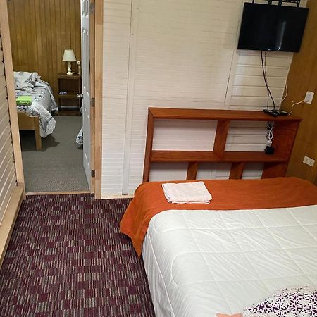 Casa Chilhue - Hostal Residencial Кастро Экстерьер фото